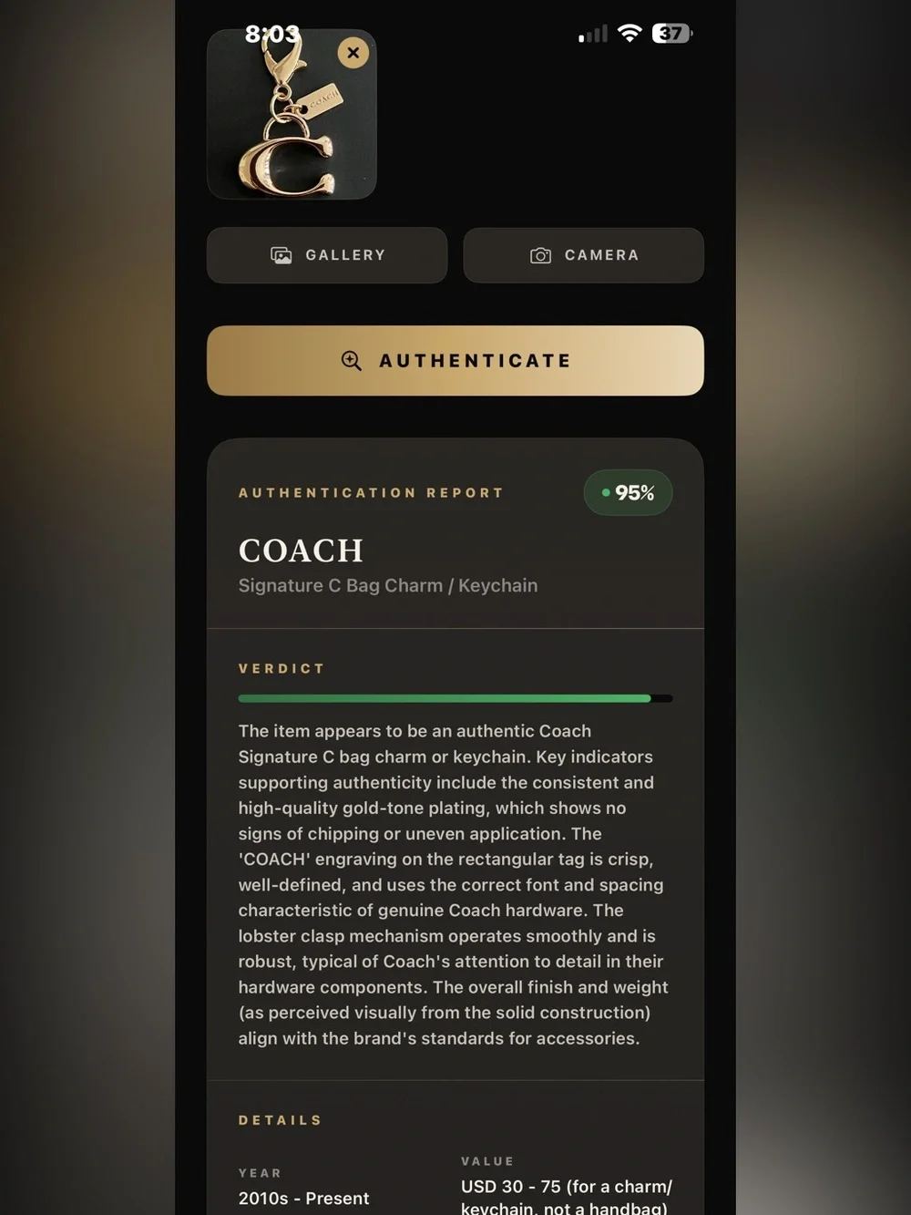 Coach Gold 'C' Logo Key Charm with Tag - Picture 2 of 3